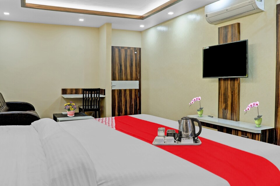 Oxy Kings Inn, Harmu, Ranchi