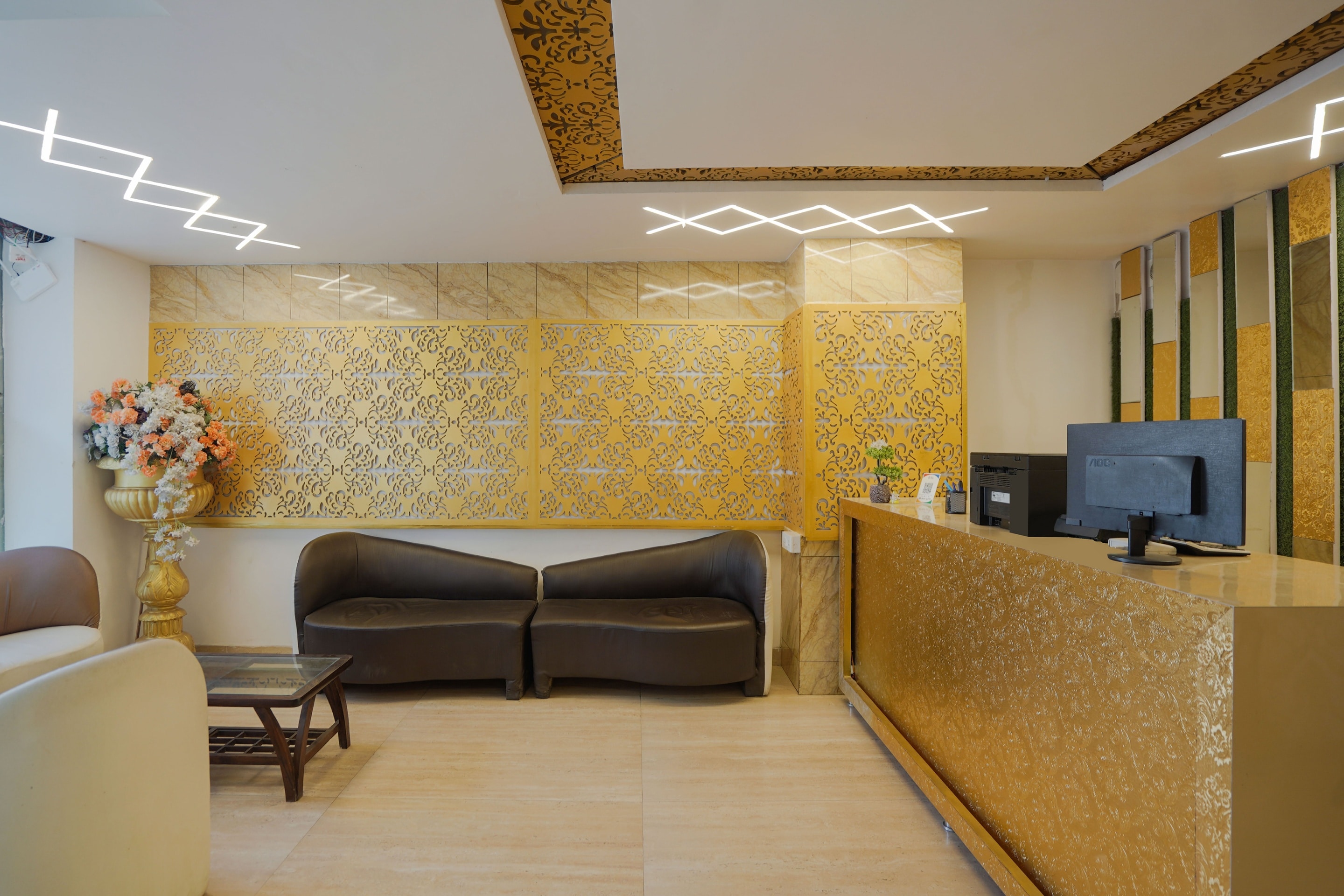 Townhouse Hotels in Hotel Sallow Royal Suites, Amritsar Starting ₹639 Upto 61 OFF on 2