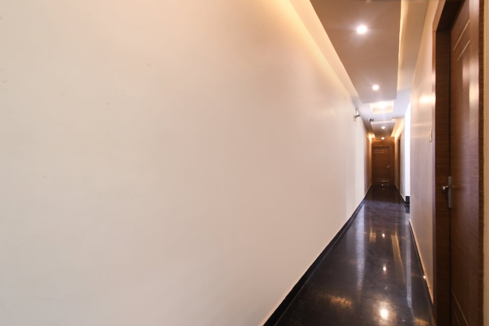 Super Collection O Paschim Dwar Near Jagannath Temple Formerly Hotel Subhadarshan, Swargdwar Puri, Puri