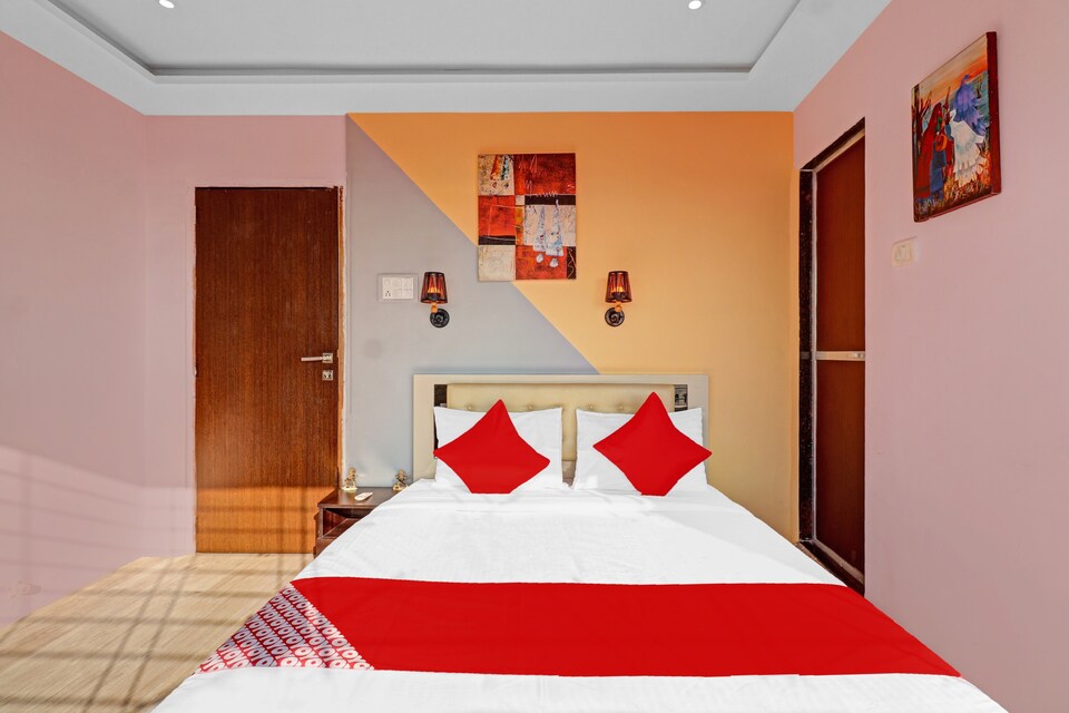 OYO Sagar Residency Near Shree Siddhivinayak Temple, Mumbai Dadar-Worli-Parel, Mumbai