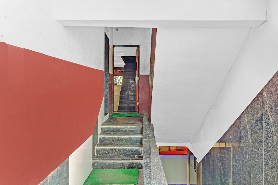 Flagship 86864 Hotel Jeevan Inn, Pimpri Pune, Pune