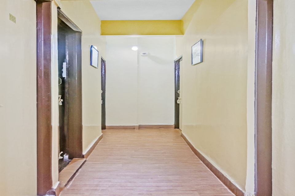 Flagship 86864 Hotel Jeevan Inn, Pimpri Pune, Pune