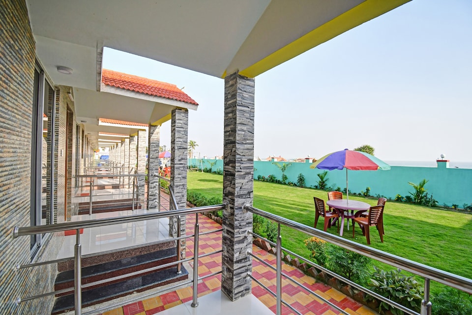 Capital O 86875 Sea Queen Beach Resort, Mandarmoni, Mandarmoni