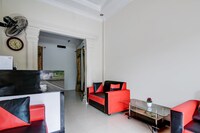 OYO 90942 Kost Syari'ah Panam