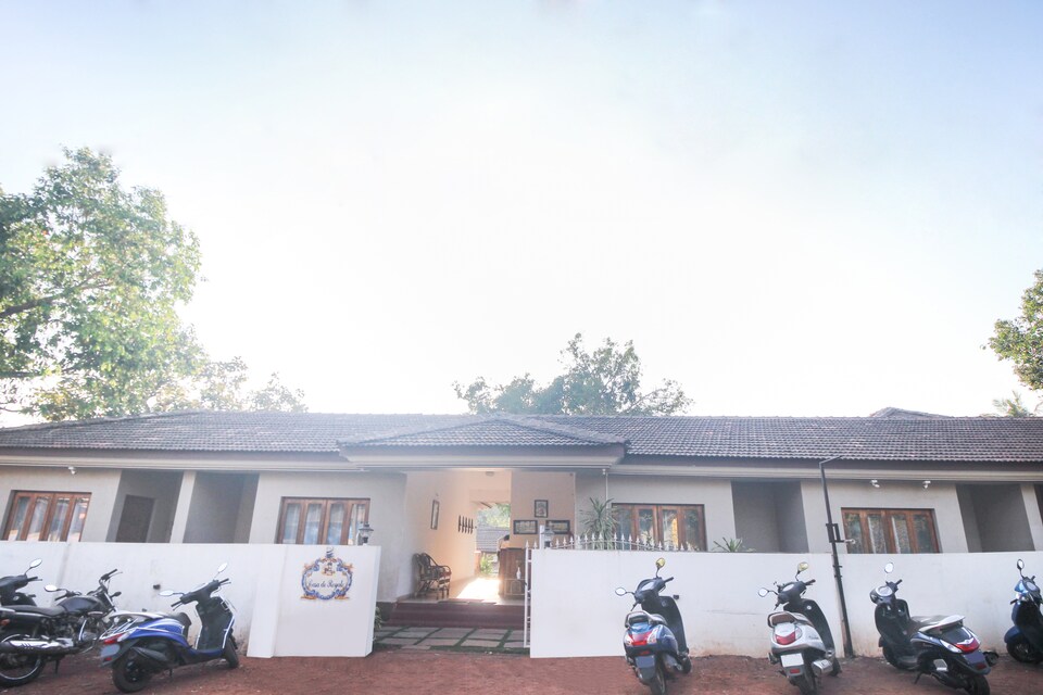 Capital O 9825 Hotel Casa De Royale, Anjuna Vagator Goa, Goa