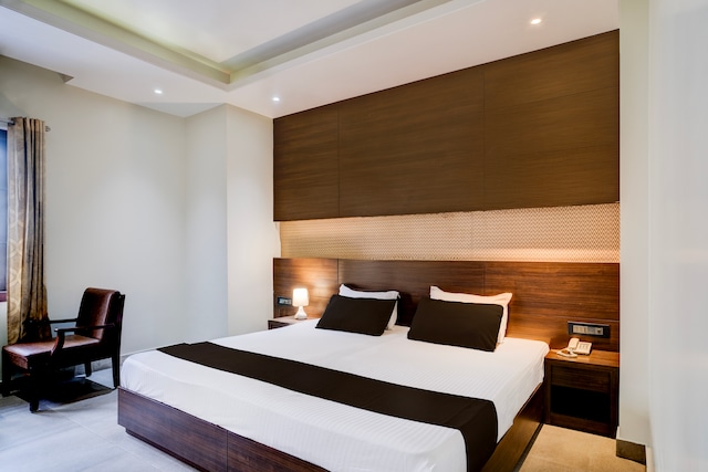Super Townhouse Guwahati Railway Station Formerly Niharika Guest House