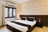 Townhouse OAK Guwahati Railway Station Formerly Niharika Guest House