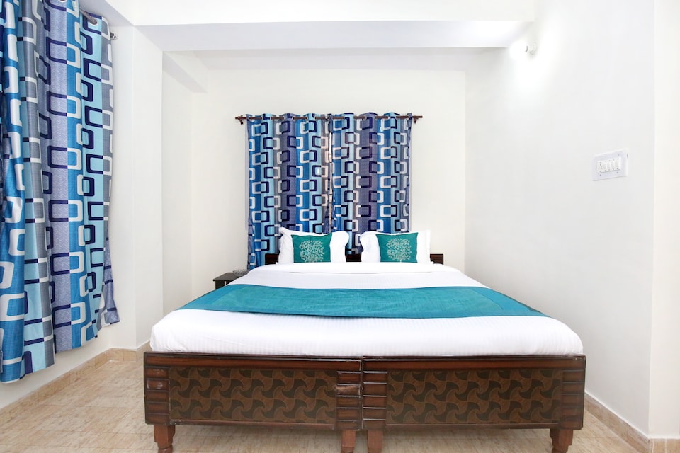 OYO 10986 Home 1BHK Kasumpti Main Market, Chotta Shimla, Shimla