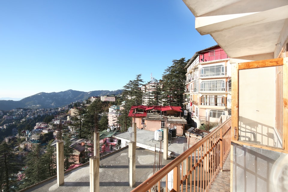 OYO 10986 Home 1BHK Kasumpti Main Market, Chotta Shimla, Shimla