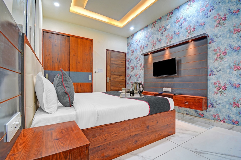 Townhouse CM Palace, Mansarovar, Jaipur