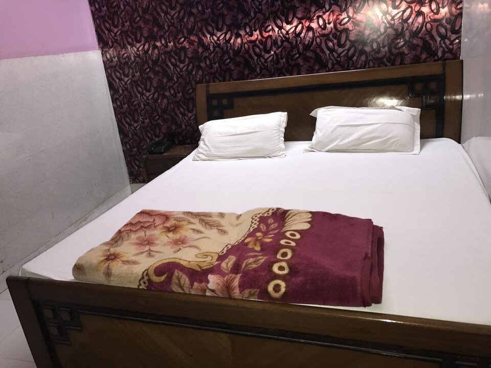 LIVE AS NOD1034, Noida City, Noida