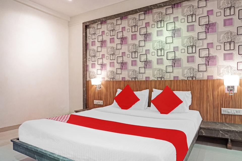 OYO Flagship 87012 Hotel Hi5, Mahabaleshwar, Mahabaleshwar