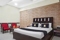 Super Townhouse OAK Gharonda Residency Near Sant Tukaram Nagar Metro Station