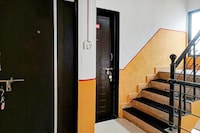 Hotel O Way Point