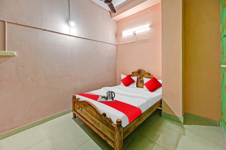 Flagship Grand Guest House, Cuttack, Cuttack