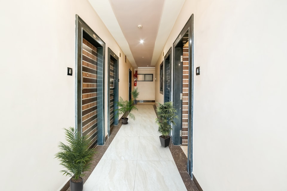 OYO Bas Regency, Kurnool, Kurnool