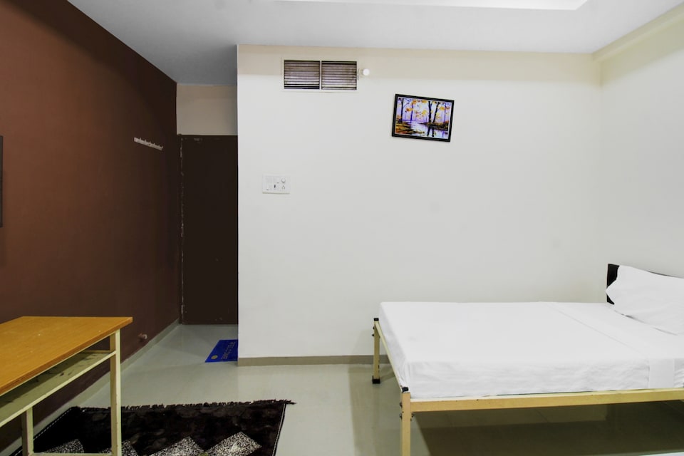 SPOT ON Hotel Vaibhav Celebration, Akola, अकोला