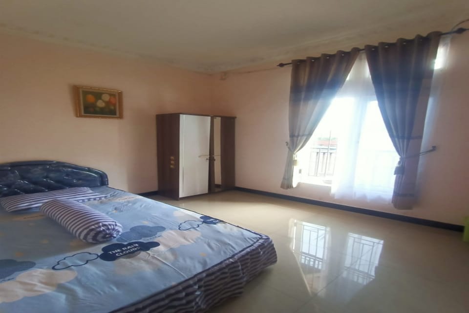 OYO 90958 Home Syariah, Sepinggan, Balikpapan