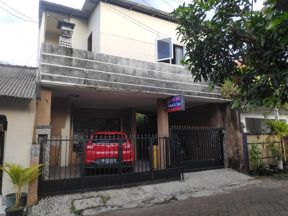 SPOT ON 90962 Sedana House, Jimbaran, Bali