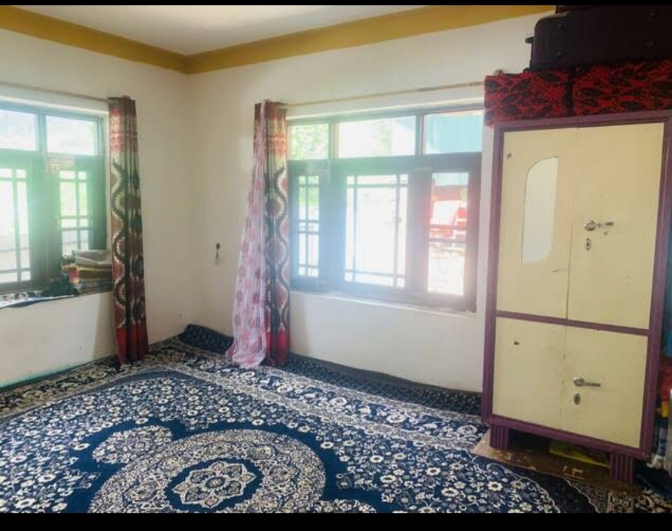 OYO Home Ummer Shafi Wani Homestay, Pahalgam Homes, Pahalgam