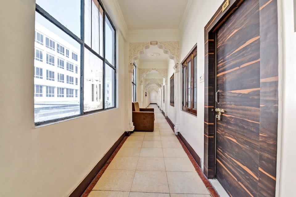 OYO Flagship 87146 Hotel City Centre, Kota, Kota