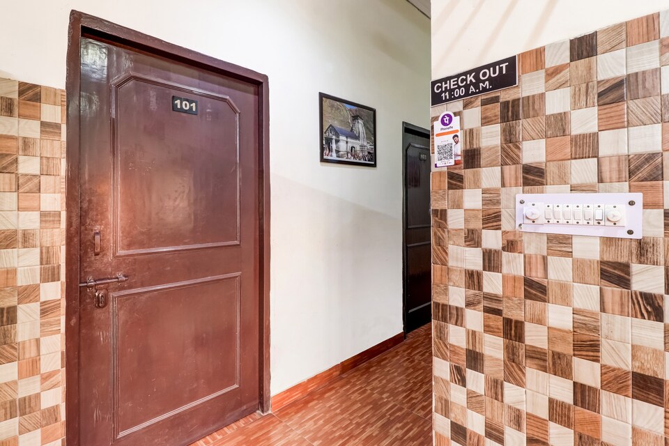 OYO Flagship Butola Guest House, Dehradun ISBT, Dehradun