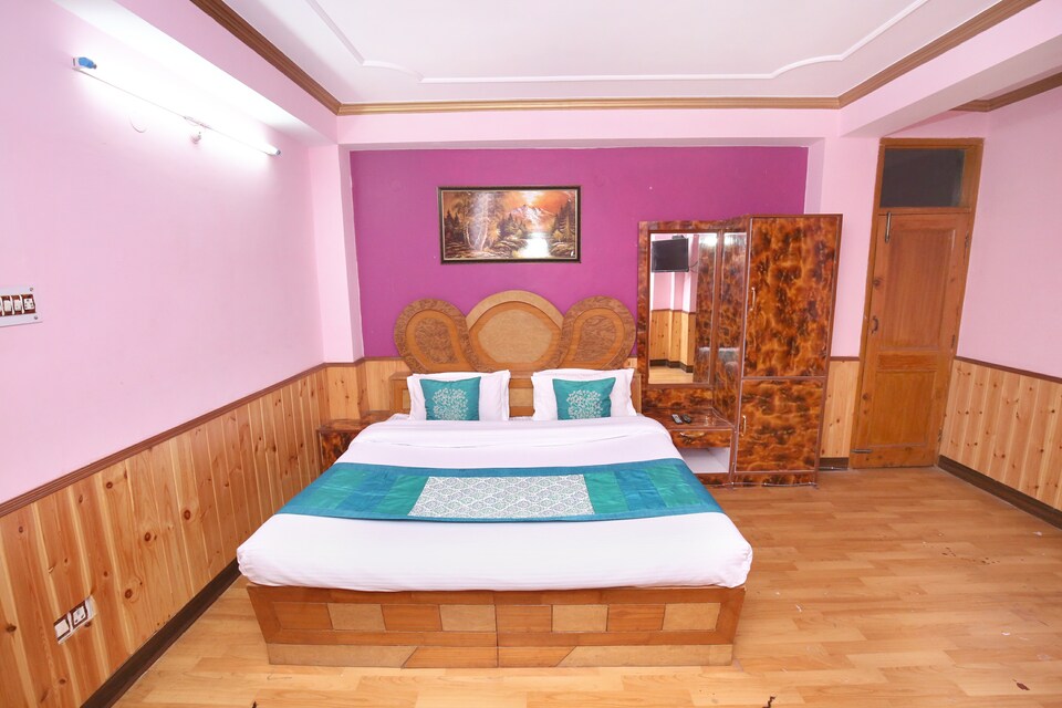 OYO Home 10302 Home Studio Bhatakuffer, Sanjauli, Shimla