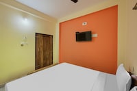 OYO 87161 Ashirbad Inn