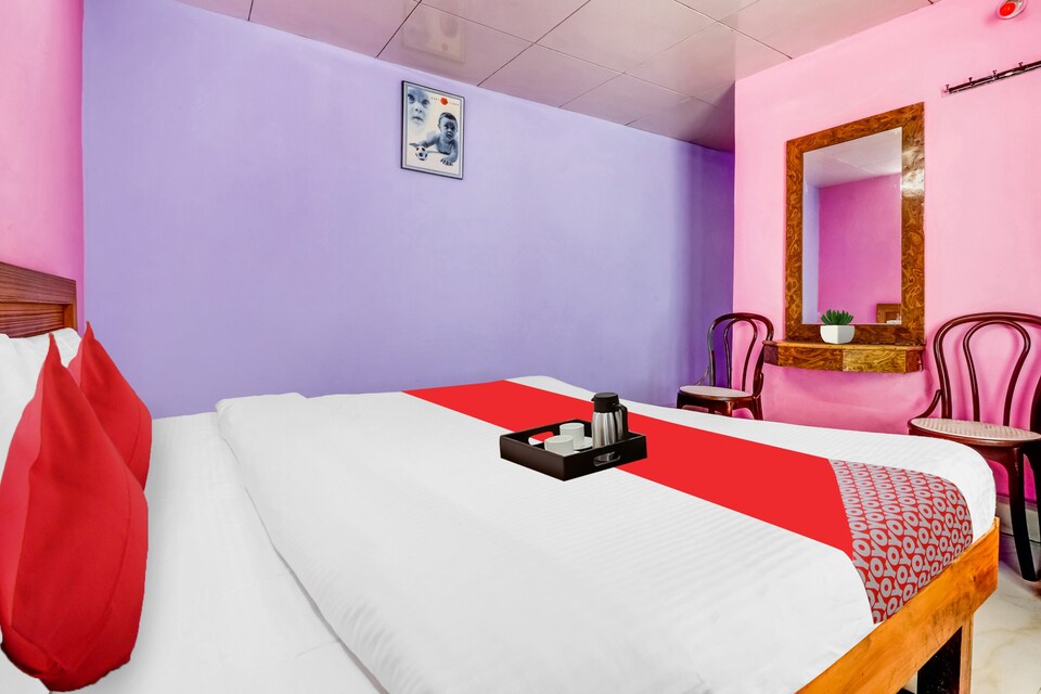 OYO 87168 Radha Krishna Home Stay, Mall Road, Mussoorie