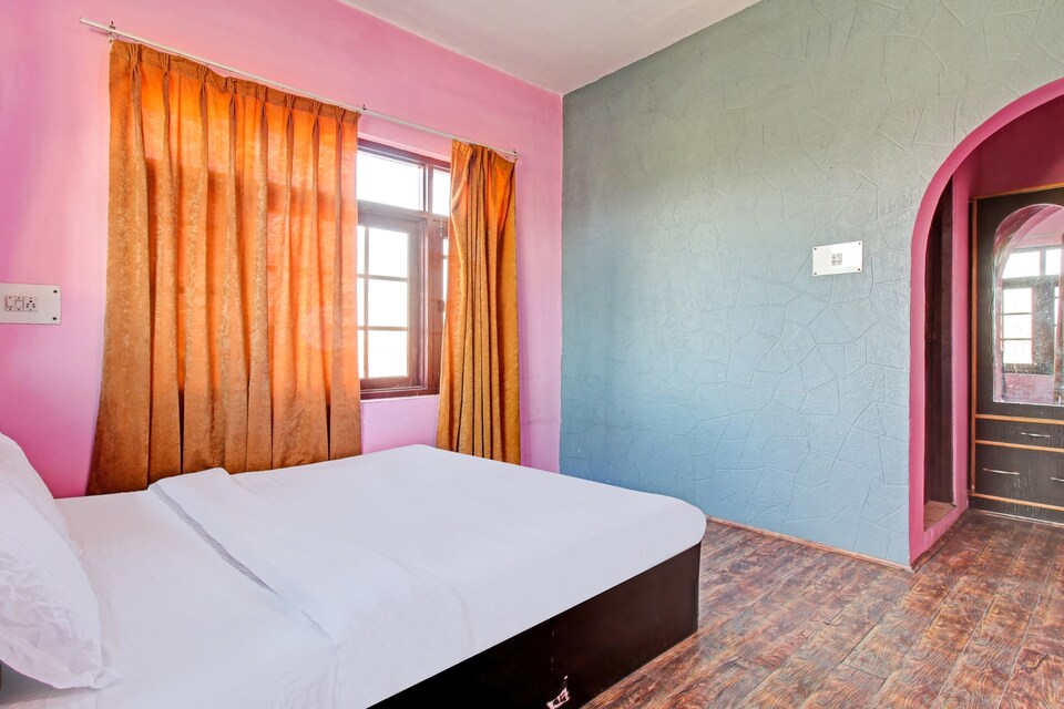 OYO 87182 Hotel Grand City Heart, Dal-lake cluster, Srinagar