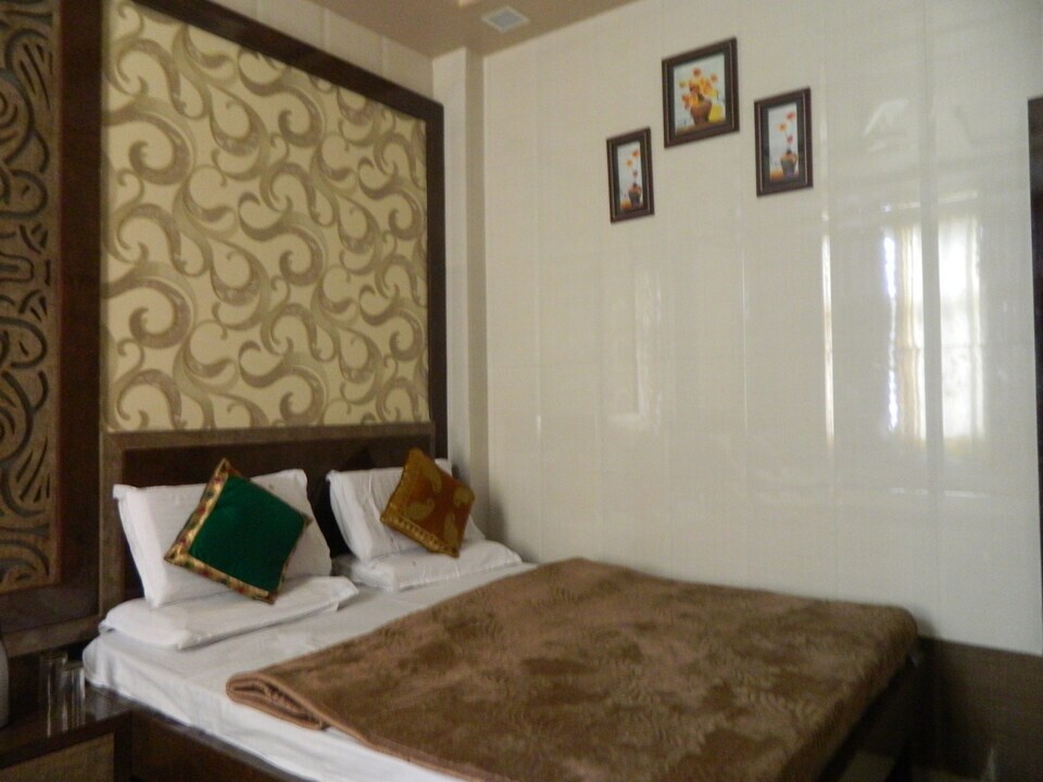 OYO Hotel Sahil Inn And Restaurant, Ajmer Central, Ajmer