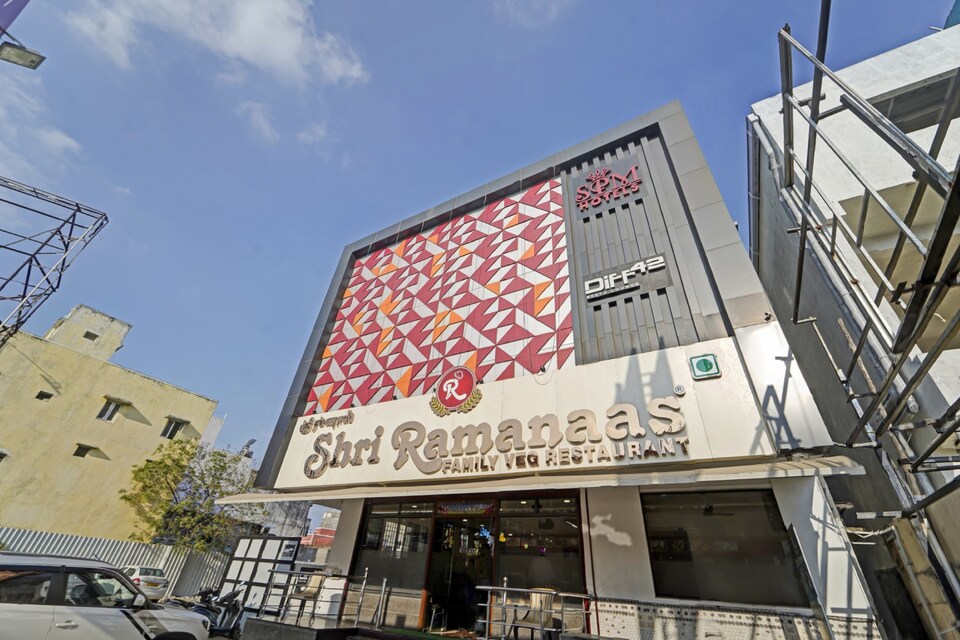 OYO Townhouse 896 Global Hospital Perumbakkam, OMR Chennai, Chennai