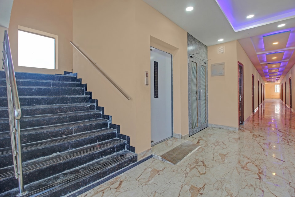 Hotel O City Central, Nakkalagutta Hanamkonda Warangal, Warangal