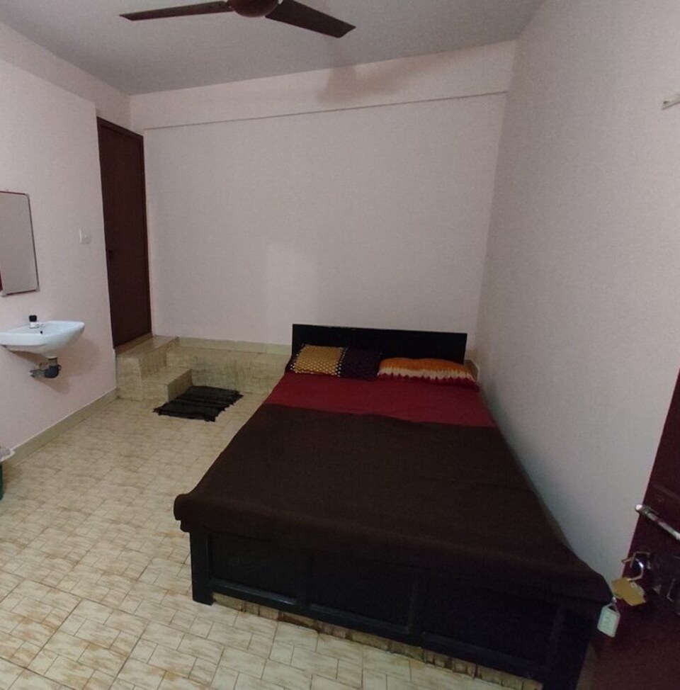 SPOT ON Galaxy Lodge, Gudalur city, Gudalur