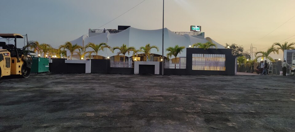 Capital O 87231 Hotel Nisarg Family Restaurant, Bar And Lodgng, Nanded, Nanded