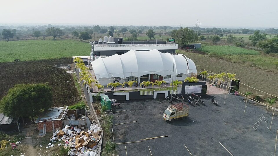 Capital O 87231 Hotel Nisarg Family Restaurant, Bar And Lodgng, Nanded, Nanded