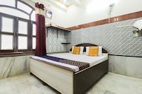 OYO Om Sai Guest House
