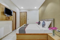 Townhouse Ekana Cricket Stadium Formerly Sunrise Regal