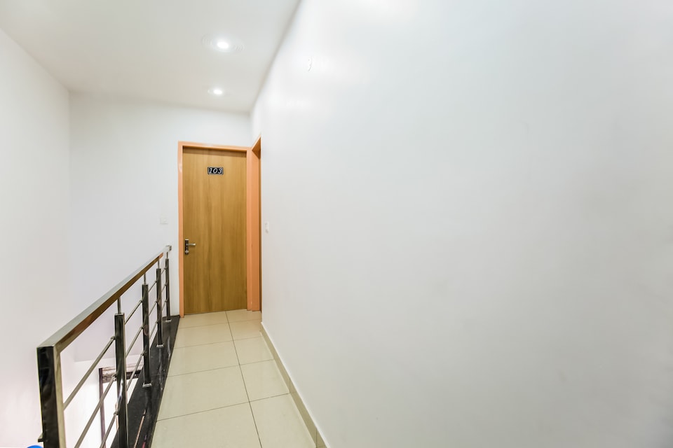 Hotel O Hometown Inn, Kharar, Kharar