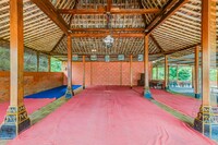 OYO Homes 90996 Desa Wisata Pulesari Syariah