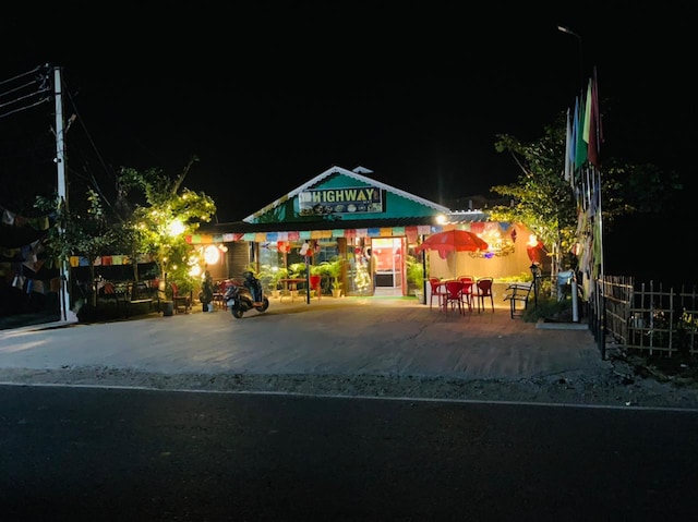 OYO Home Highway Homestay