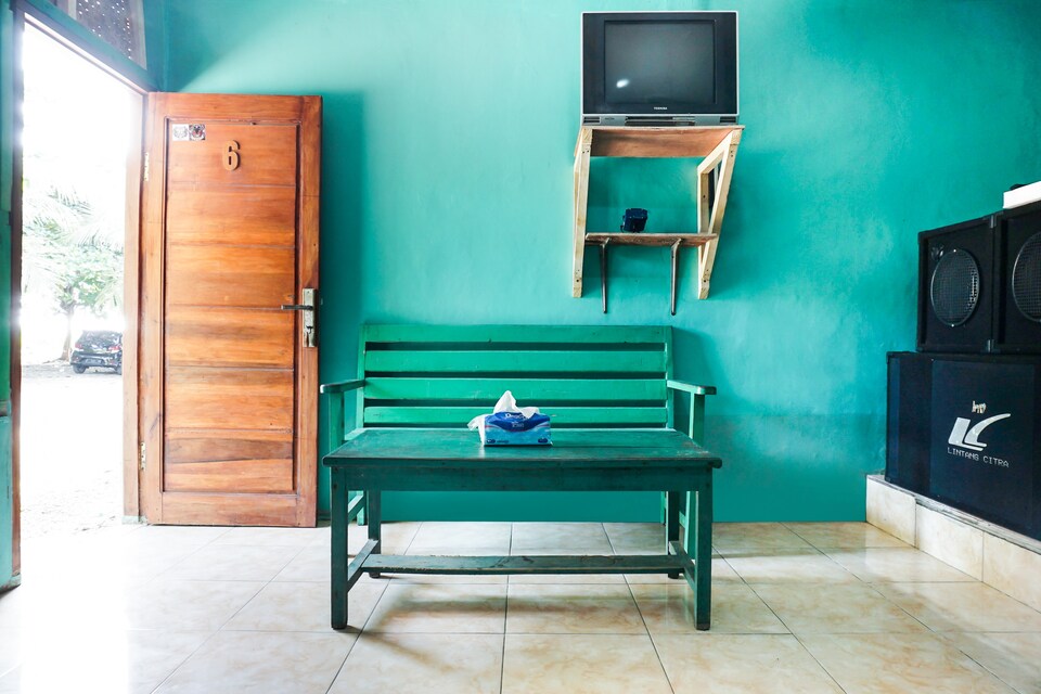 OYO 91016 Sandi Homestay, Ciletuh, Sukabumi