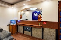 Hotel O Royal Palace