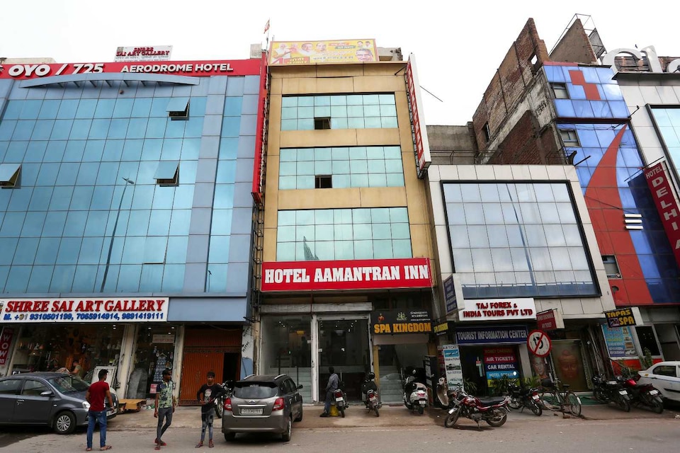 Hotel O Aamantran Inn, Airport Delhi, Delhi Transit