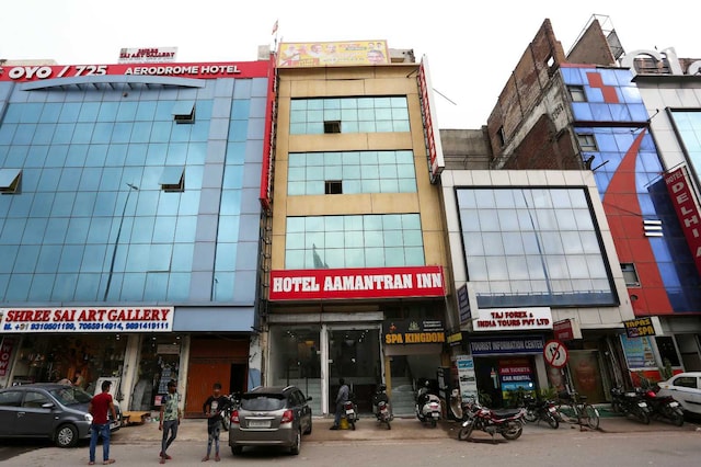 Hotel O Aamantran Inn