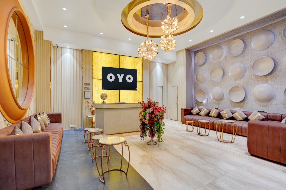 Townhouse OAK L'elegant Hotel & Banquet By Ace Manor, Vaishali Kaushambi Metro, Ghaziabad