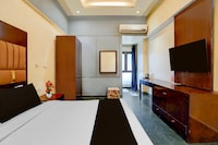 Townhouse OAK L'elegant Hotel & Banquet By Ace Manor