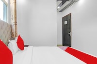 Hotel O Moonstar Residency