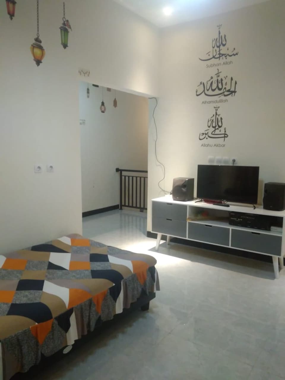 EXPRESS O 91019 Villa Ad Rizky, Puncak Bogor, Bogor