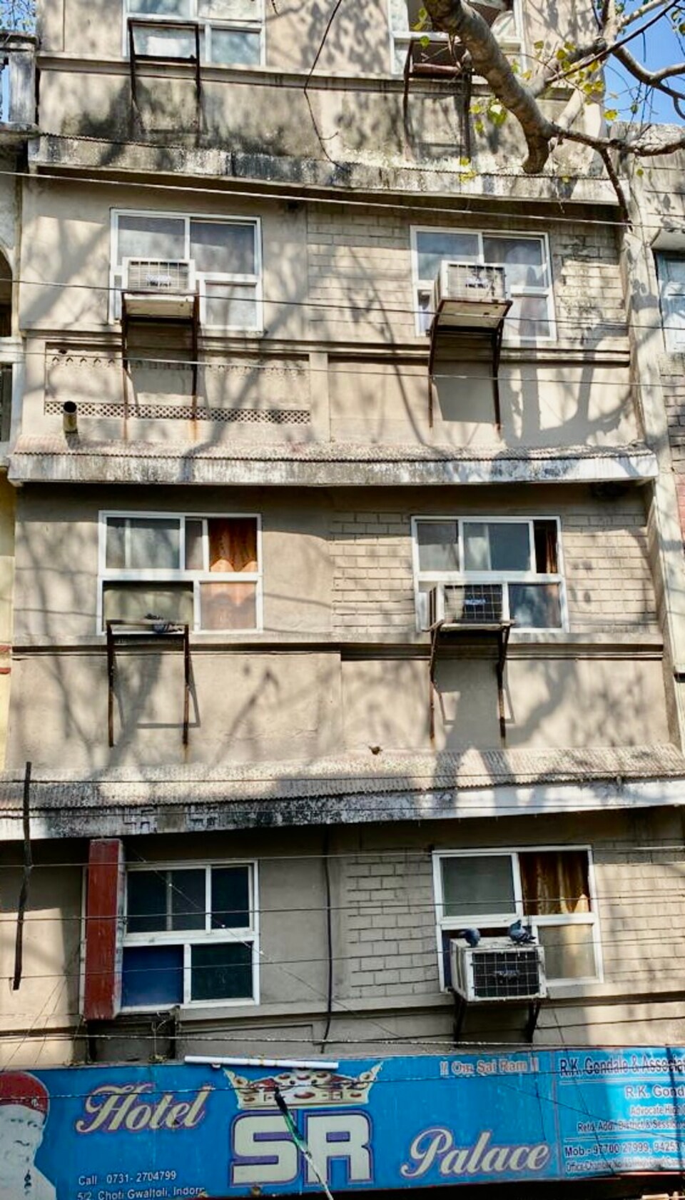 SPOT ON 87425 S R Palace, MG Road Indore, Indore